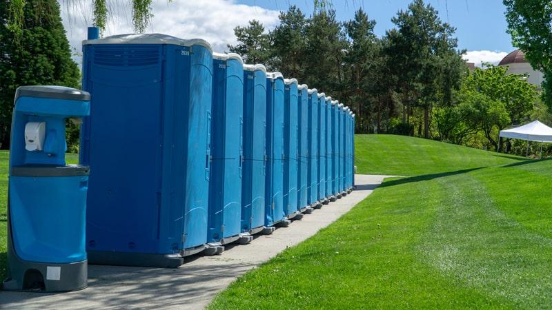 there are handicap accessible porta potty rental units available for outdoor events and festivals